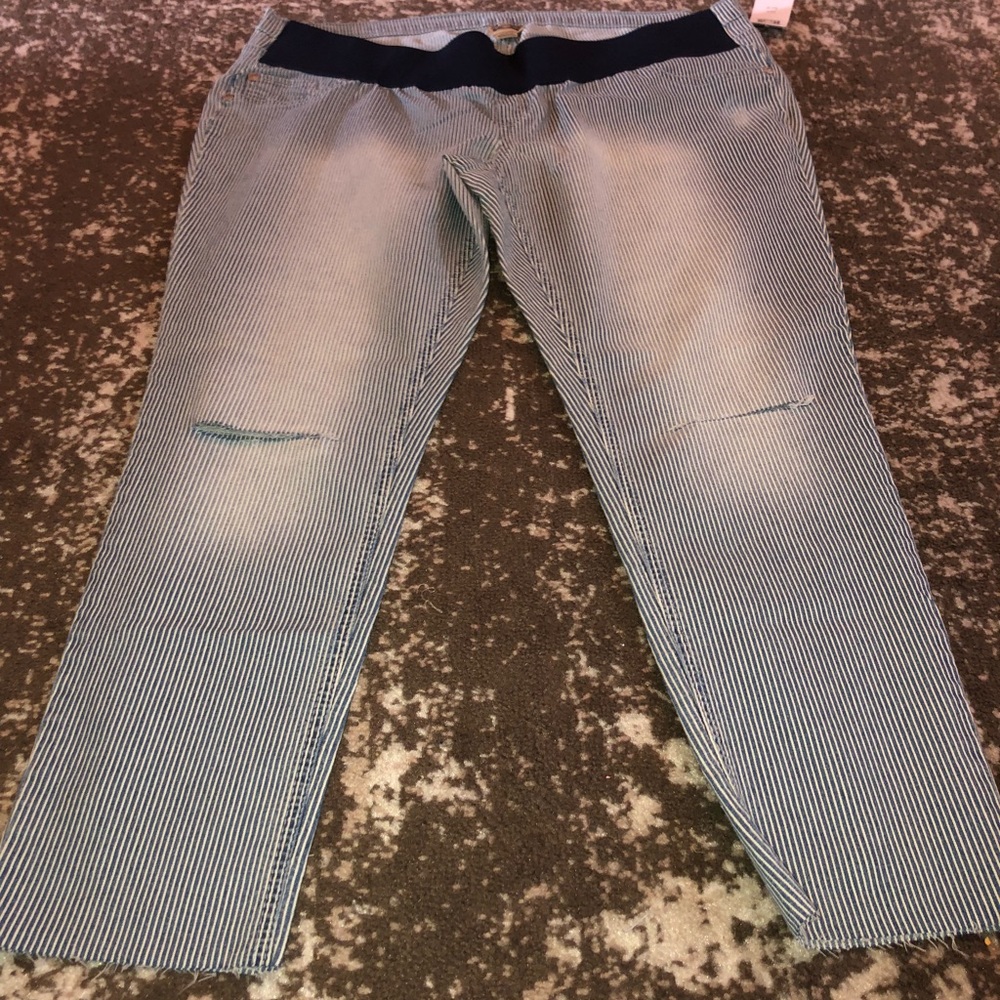 Distressed pin stripe maternity pants